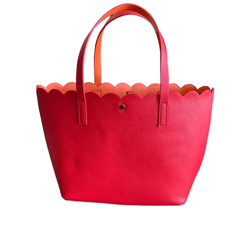 KELLY & KATIE CORAL BUCKET BAG